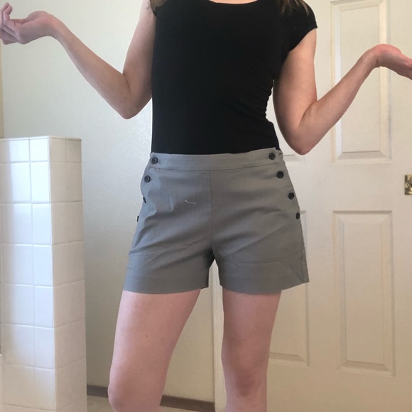 Women’s pique sailor shorts - Size 6 - Picture 2 of 4